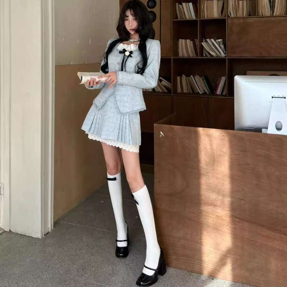 DHEssentials Rich Lady Little Fragrance Style Suit Dress Women 2025 Spring and Autumn French Pure Desire Square Collar Short Jacket Half Skirt