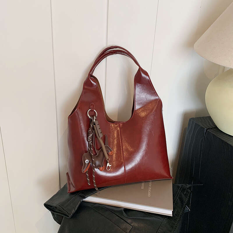 2025 New Commuter Underarm for Women, Large Capacity Simple Designer Bags Shoulder Tote Bag