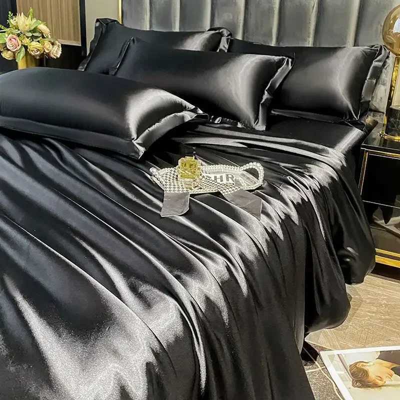 Nordic Silk Bedding Set with Duvet Cover Bed Sheet Pillowcase Luxury Couple Single Double Summer 12 People Solid Bedsheet C250912