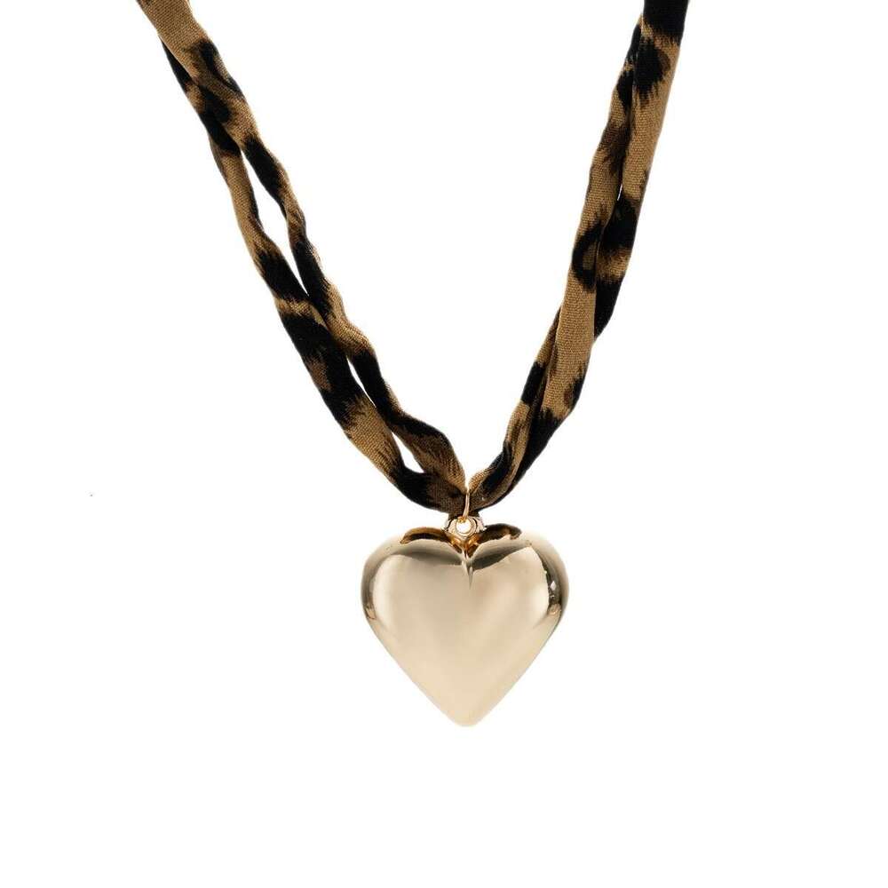 Heart Necklace Trendy Exaggerated Leopard Print Jewelry for Women Unique Design Sweet Cool Spicy Girl Pendant