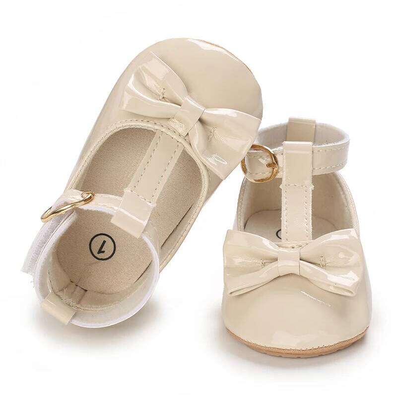 Spring and Autumn Fashionable Classic Girl Baby Sweet PU Princess Rubber Sole Anti slip Walking Shoes