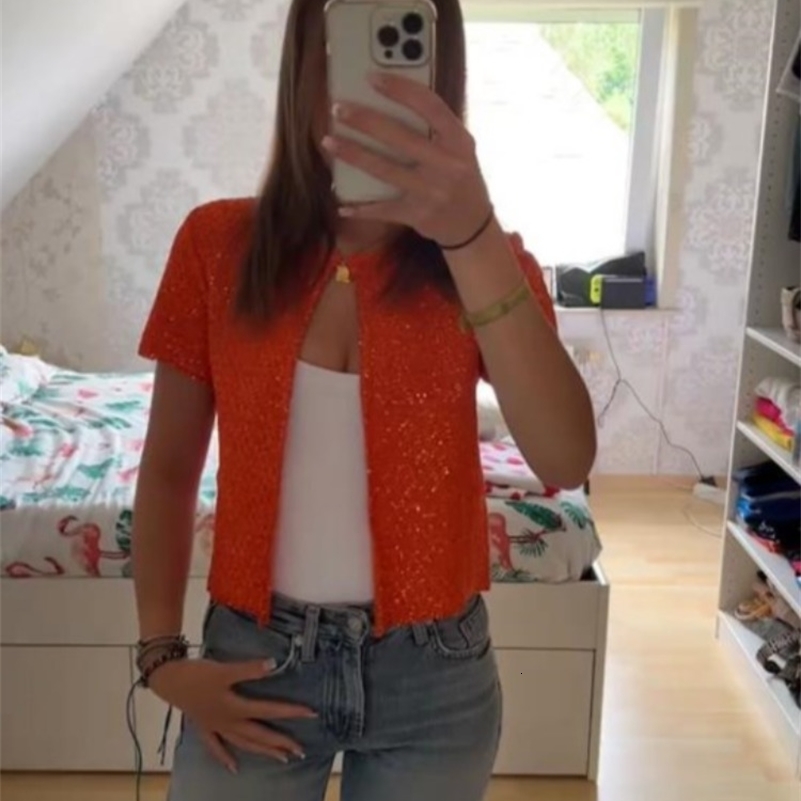 Orange Bright Silk Knitted Vest Cardigans Women Sleeveless U Neck Cropped Tank One Button Short Sleeve Cardigans Lady Sets 250911
