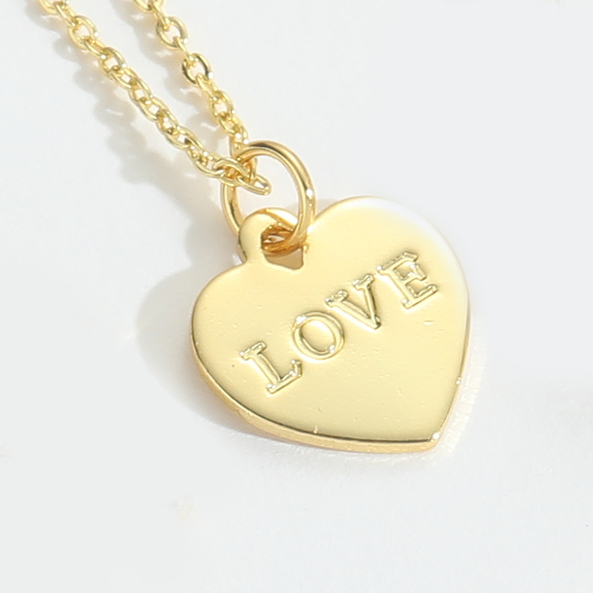 Minimalist Daily Commute Texture Geometric Pendant Collarbone Chain Square LOVE Shape for Women