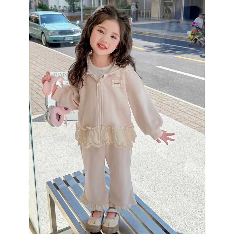 2025Girls Spring and Autumn New Fashionable Lace Stylish Pink Sweatshirt and Sweatpants TwoPiece Set C250912