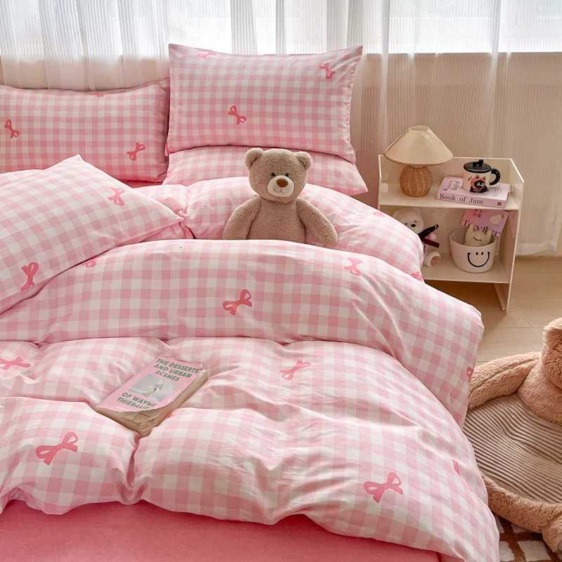 Solid INS Style Bedding Set For adults kids pink cotton fitted Flat Sheet With Pillowcases Colorful King Queen Full size X250912