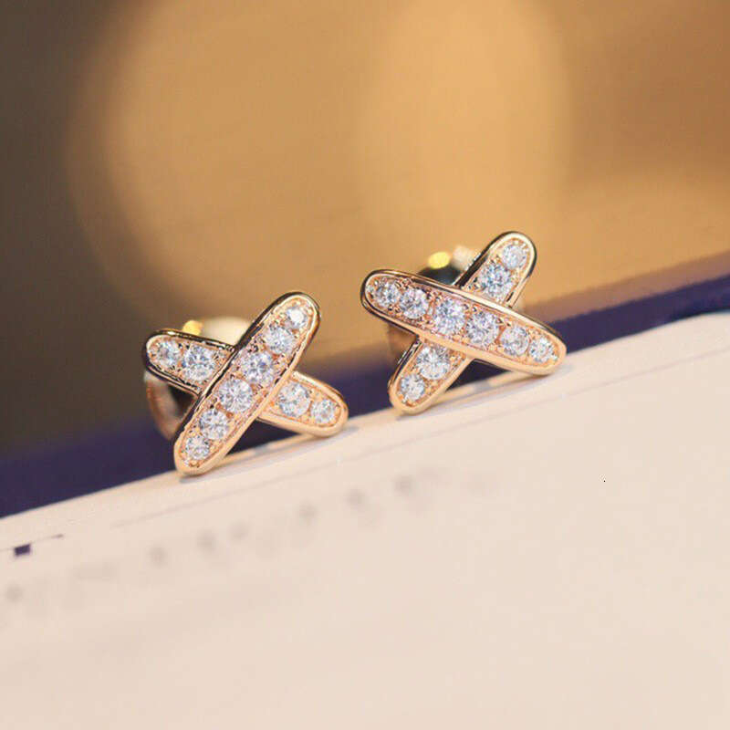 Cross Inlaid Dia X-shaped for Women, Real Gold Plated, Strong Color Retention, Elegant and Versatile High-end Earrings