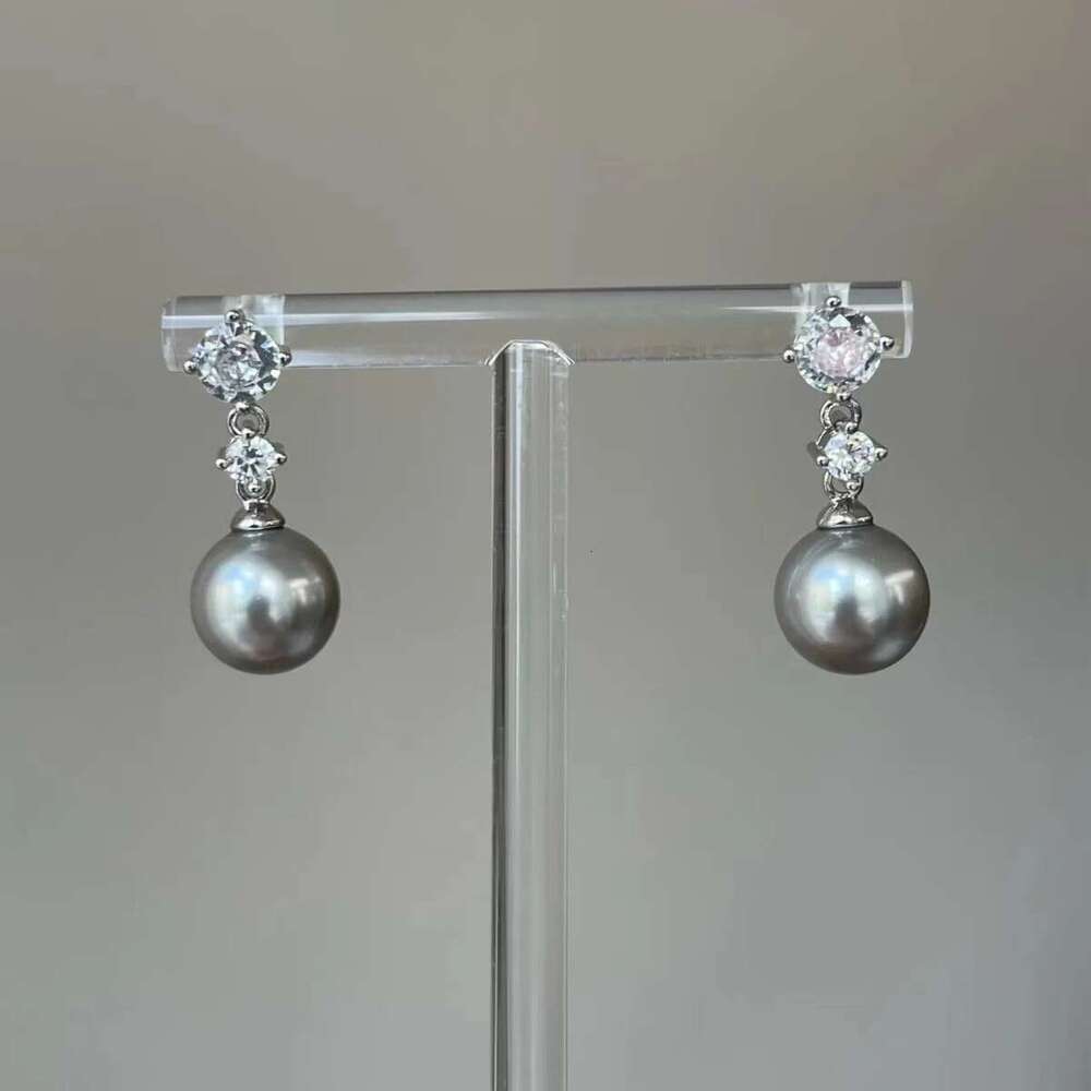 2023 New Ins Style Smart Flashing Pearl Zirconia High-end Light Personality Earrings for Women
