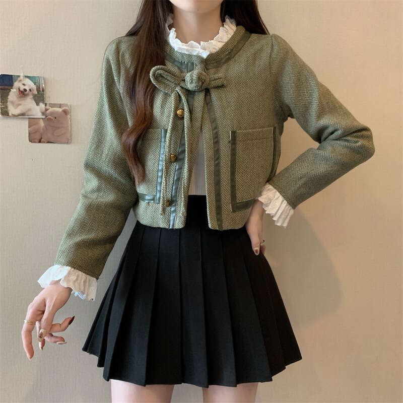 DHEssentials Lined Spring and Autumn French Style Chanel-Inspired High-End Lace Coat for Women Elegant Short Top