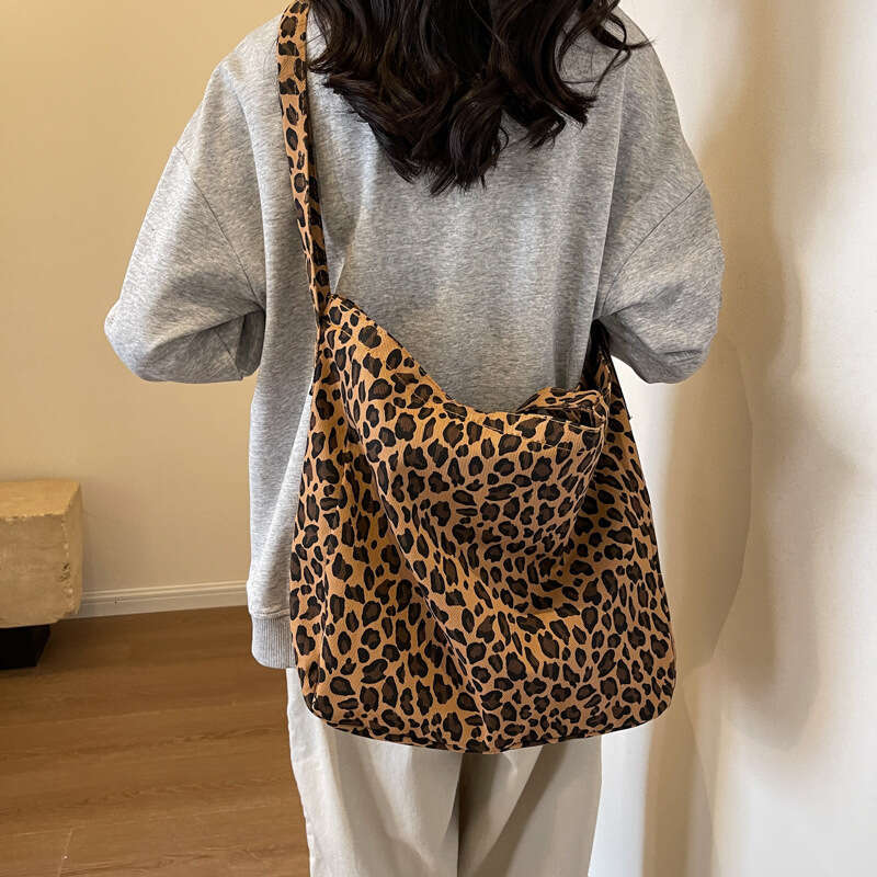 Niche Leopard Print Canvas Tote for Women, Casual Designer Bags Large Capacity Fashion Handbag, Korean Style Trendy Single Shoulder Crossbody Bag