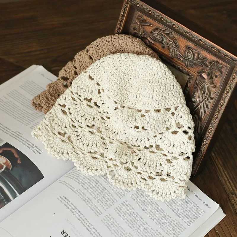 new HandKnitted Flower Hollow Thin Spring and Summer Lace Breathab Kerchi Crochet Toe Cotton Thread Hat Fa G250910