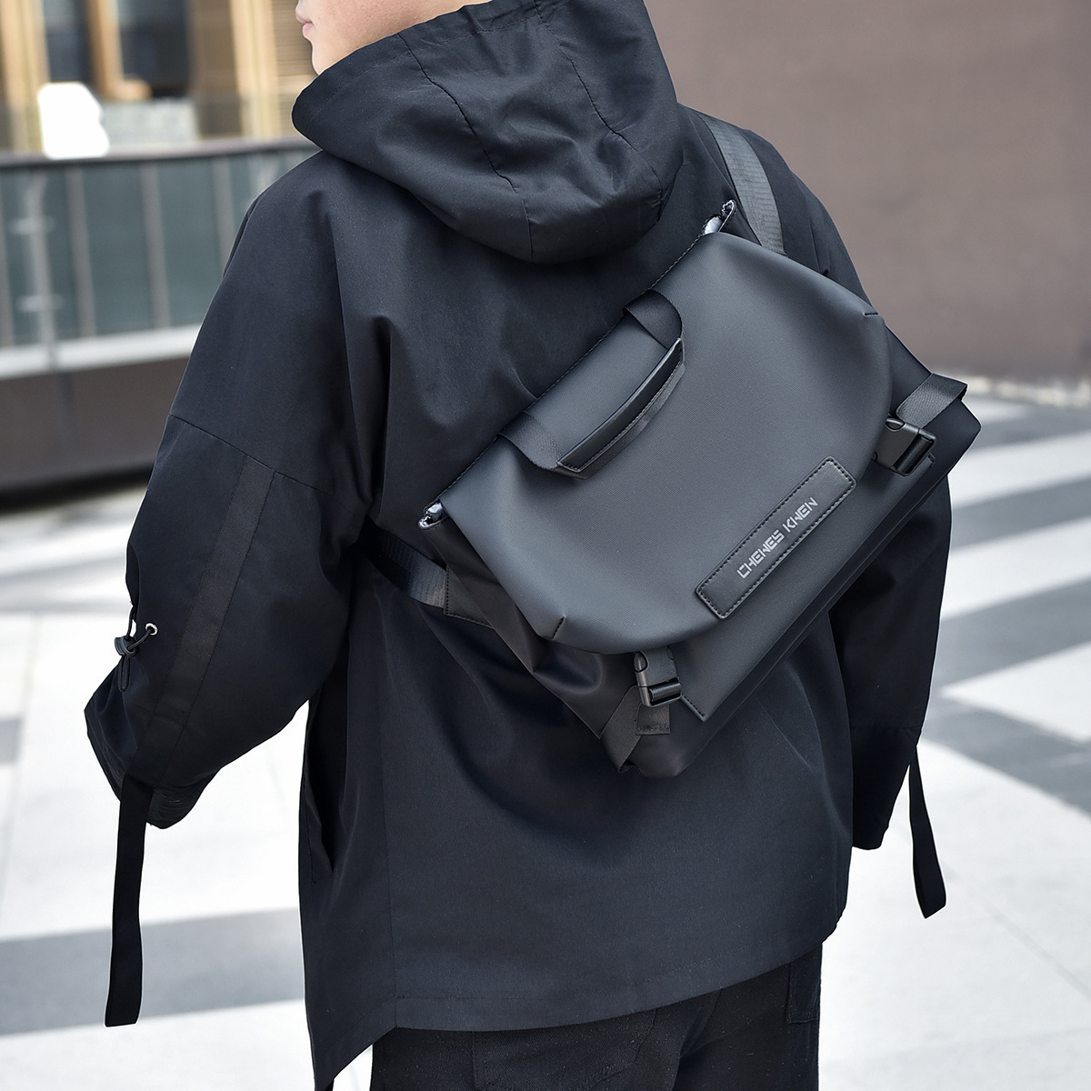 Men S Designer Bag Crossbody Bag Free Shipping Commuter Bag Large Capacity Luxury Bag Functional Sports Sling Bag Single Shoulder Bag Trendy Brand Bus