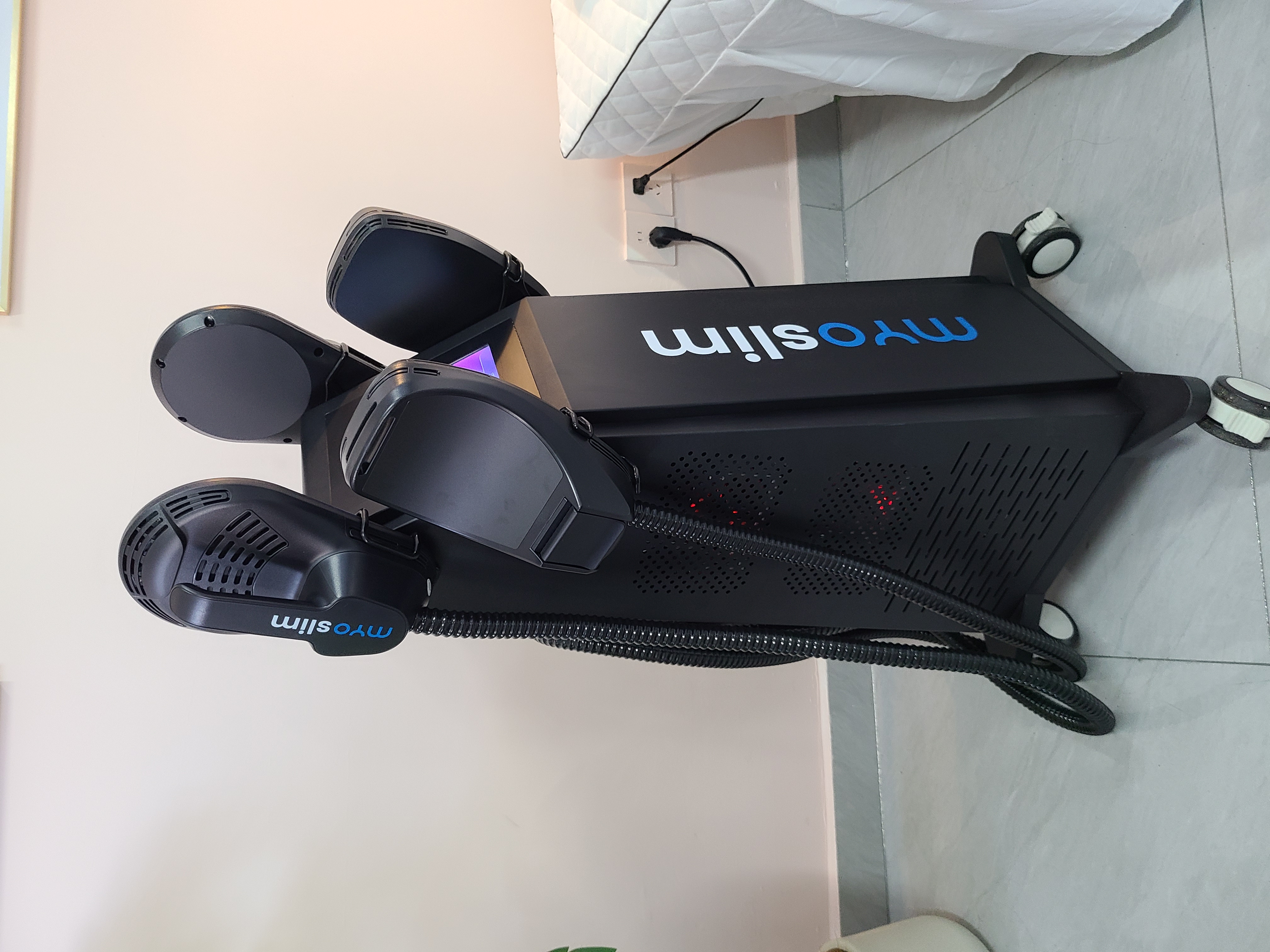 EMS Body Slimming Machine MYOSLIM Professional HI-emt Technology 200HZ For Fat Burning Build Abs and Tighten Skin Beauty Salon Use