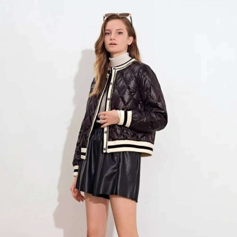 Ultra Light Short Puffer Autumn White Duck Down Jacket Winter Coat Women Stand Collar Female Feather Parkas