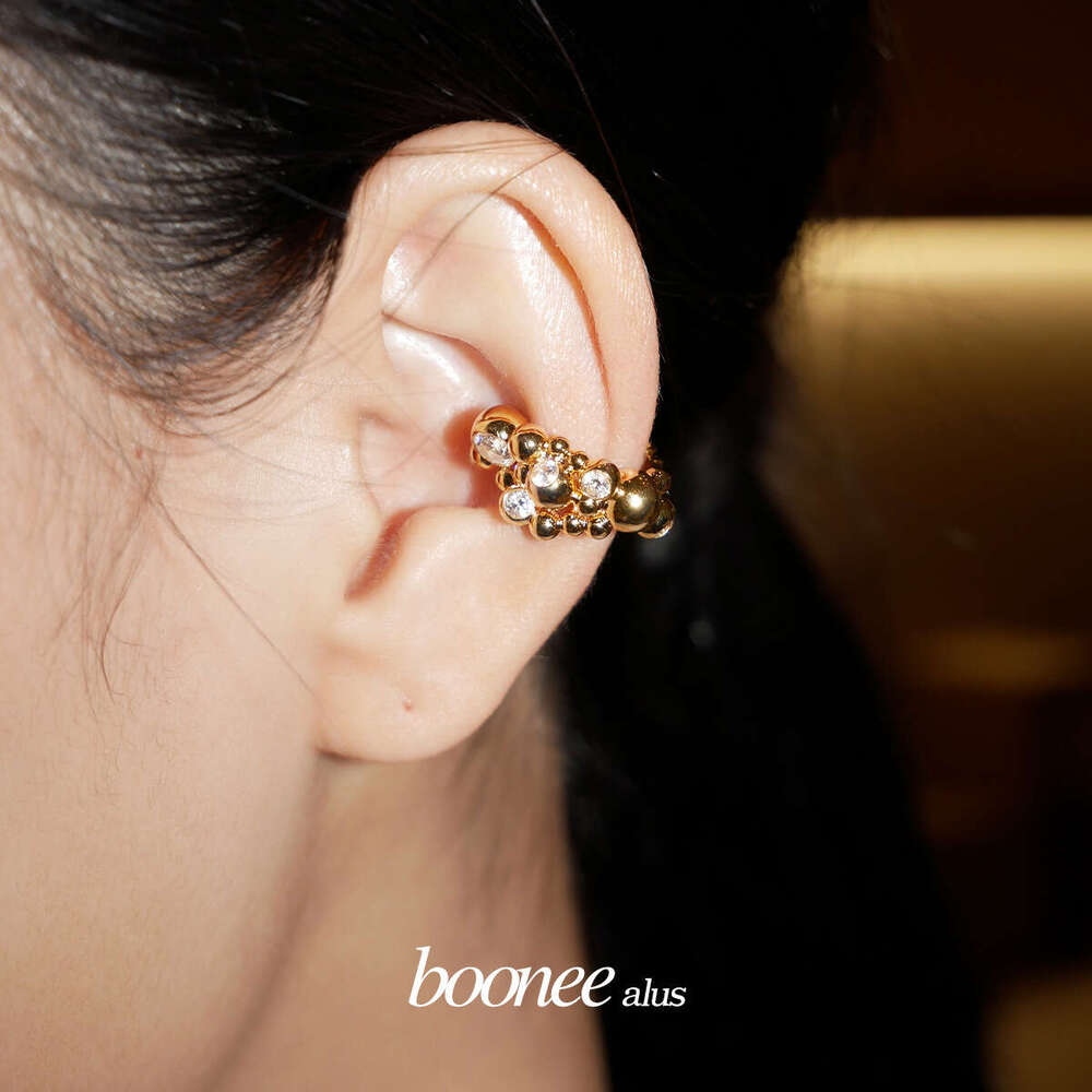 Unique Design Irregular Clips for Women with Large and Small Round Balls, Light Dia-Studded Ear Cuffs