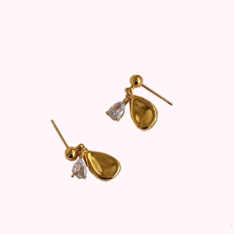 Boonee Alus Texture High-end Water Drop Early Spring Niche Unique Design Stud Earrings for Women