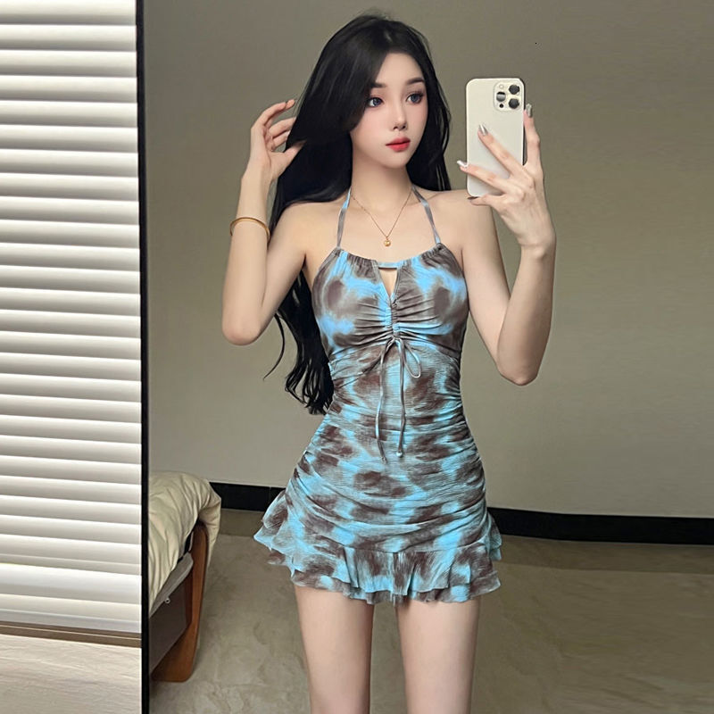 2025 New Bikini Swimsuit for Women, Three-Piece Set, Sexy Small Chest, Pure Desire, High-End Feel, Hot Spring Vacation Swimwear