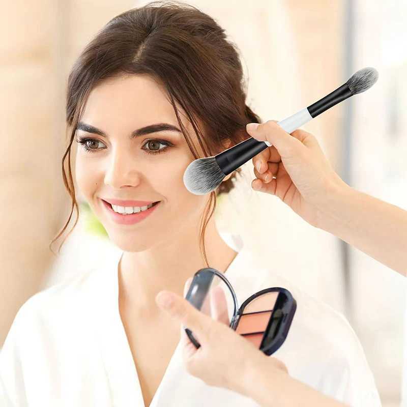 14PCS DoubleEnded MultiFunctional Foundation Makeup Brush For Beauty Liquid Powder Concealer Cream Contour BrushXJ250912