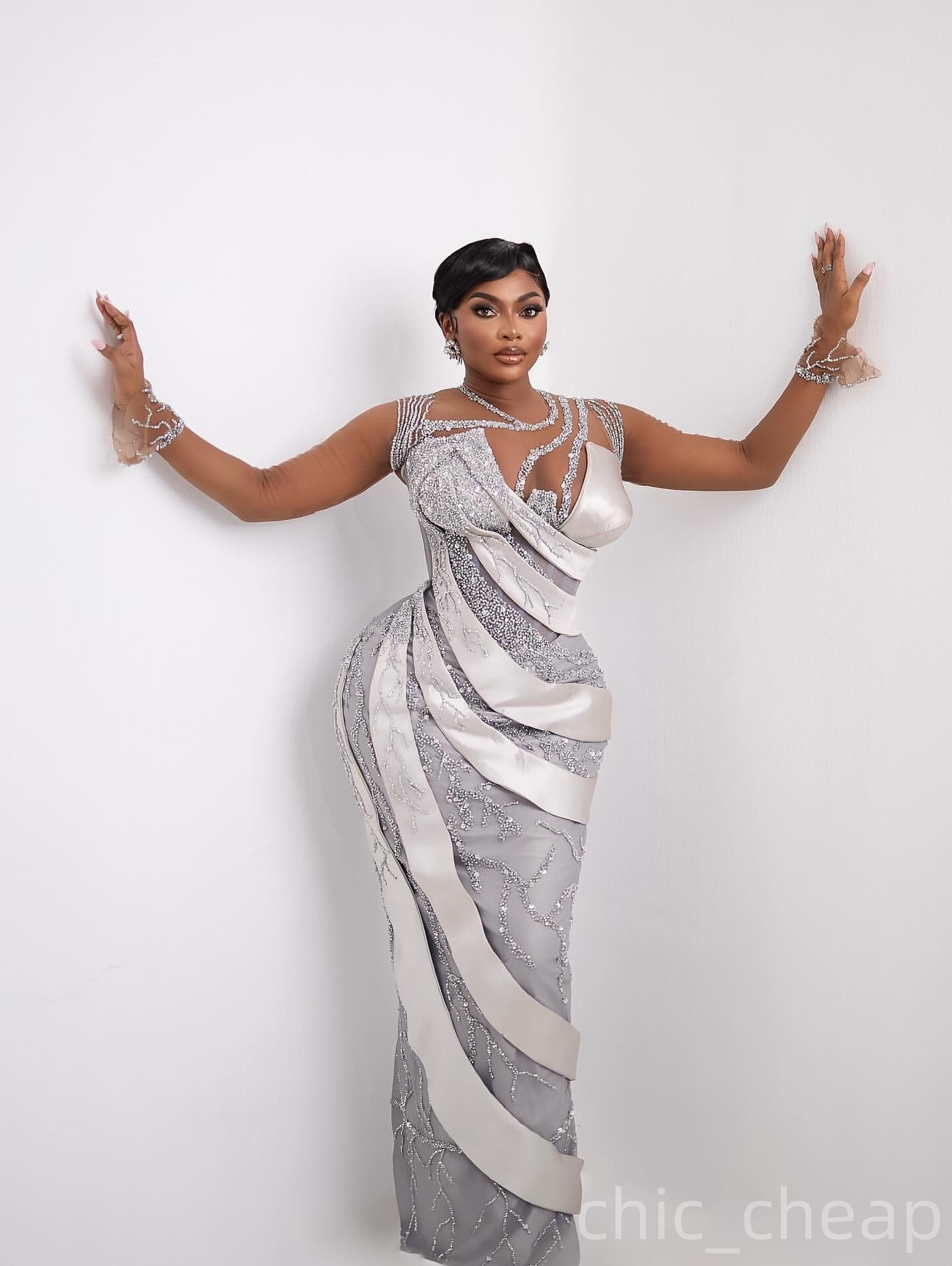 Aso Ebi Silver Sheath Prom Dresses 2025 Sequined Sheer Neck Long Sleeves Evening Formal Party Second Birthday Engagement Gowns Plus Size Dress For Spe