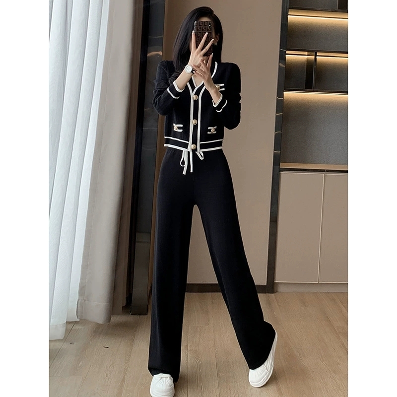 Spot goods Women's Knitted Tracksuit Set - Elegant V Neck Sweater Top Wide Leg Pants for Fall and Winter