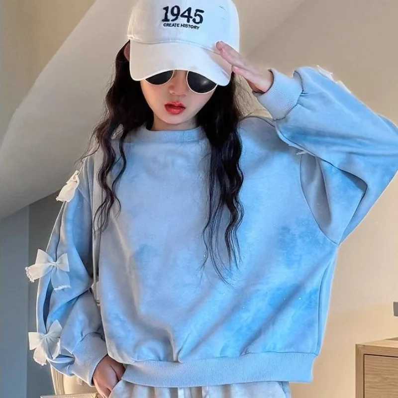 Top Pants 2Piece Set Bow Sweatshirt Girl Two Skirt Elementary Student Clothes Autumn Winter Outfit Childrens Clothing Girls C250912