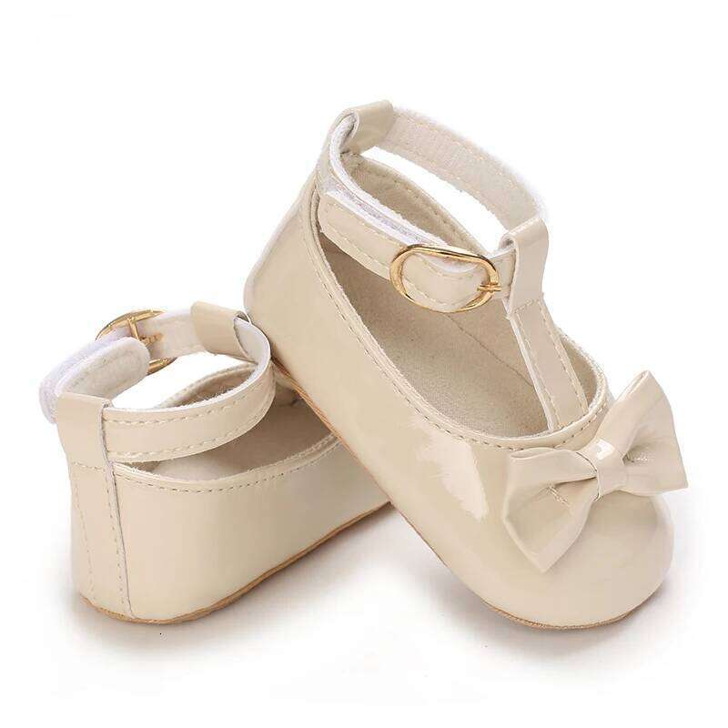 Spring and Autumn Fashionable Classic Girl Baby Sweet PU Princess Rubber Sole Anti slip Walking Shoes