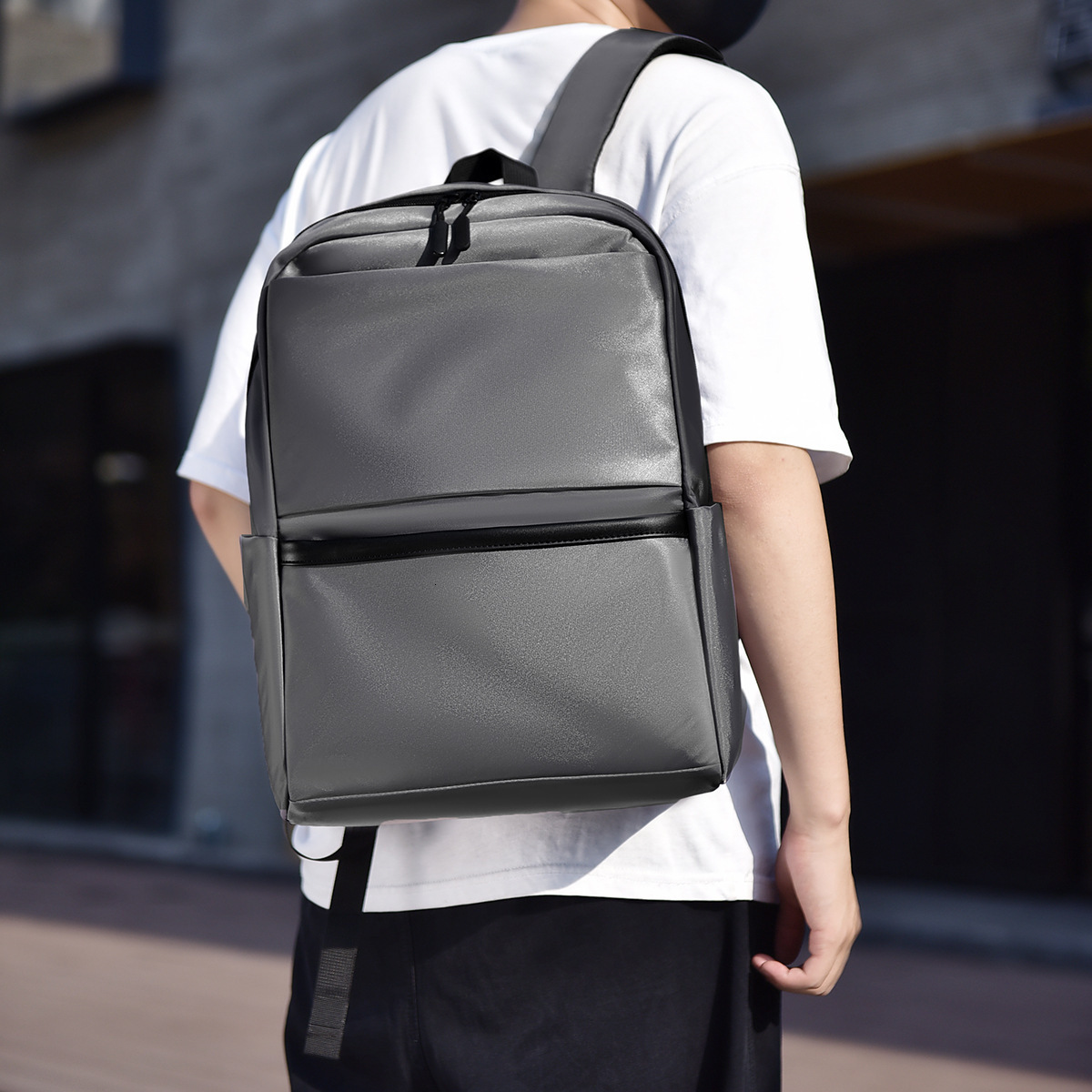 Free Shipping Men S Backpack Simple Casual Sports Commuting Travel Luxury Bag Large Capacity Designer Bag Business High School College Student Backpac
