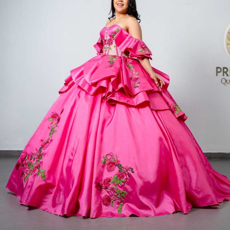 Rose Red Ball Gown Quinceanera Dresses Off The Shoulder Applique Lace Party Birthday Sweet 16 Dress Vestidos 15 De Anos