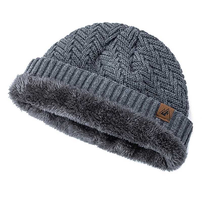 Unisex Labal Winter Hats Fashion Knitted Hats For Men And Wen Beanie Outdoor Plush Fur Li Warm Sports Hats G250910