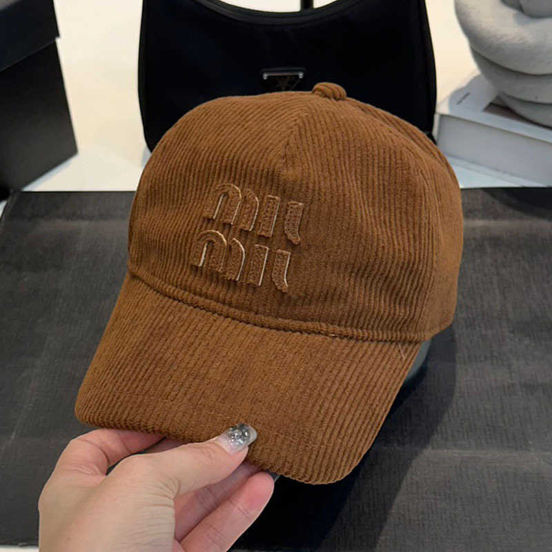 New style letter baseball cap for women, autumn-winter Korean version, slimming effect on face, trendy ins brand, corduroy snapback hat S25912