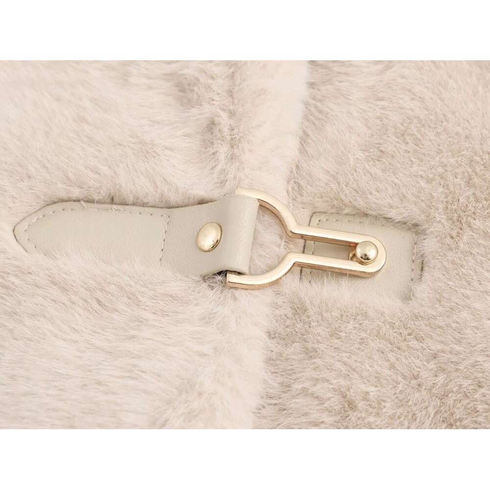 DHEssentials French Style Chanel-Inspired Shearling One-Piece Large Lapel Short Long-Sleeve Fur Coat