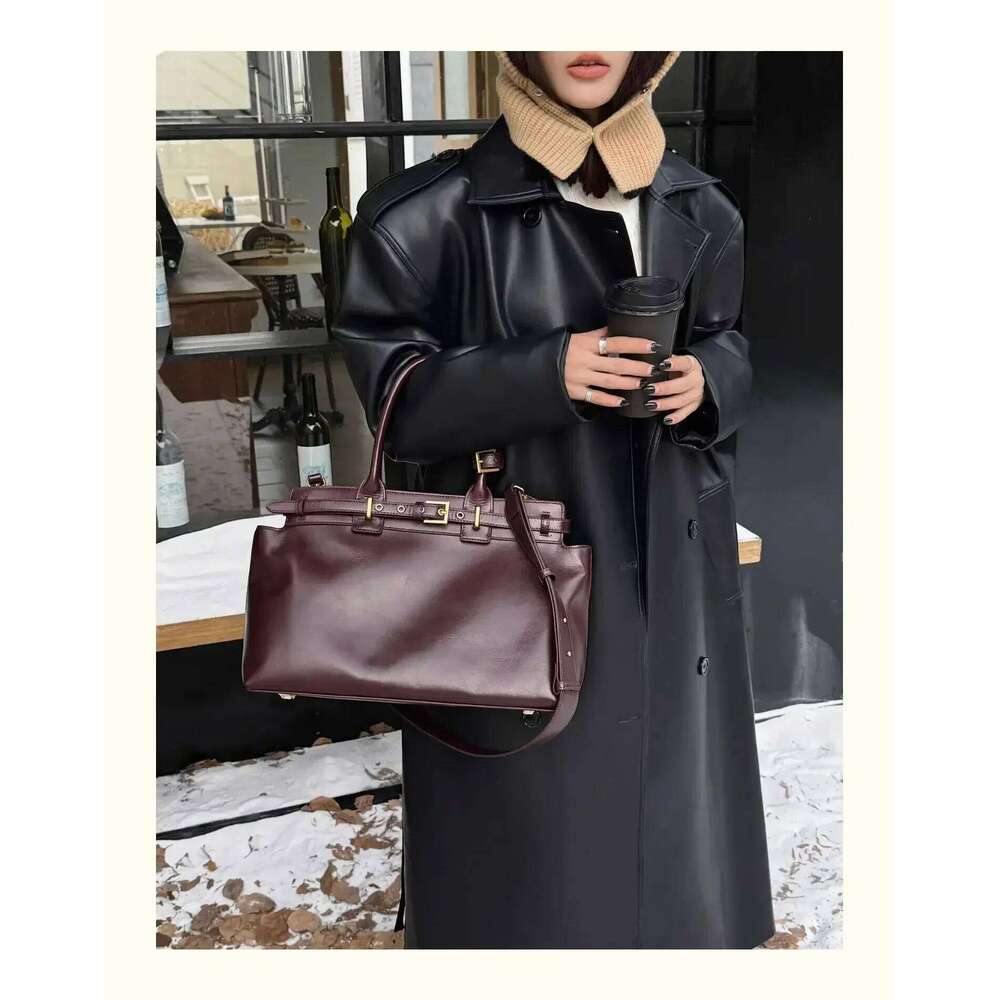 Designer High-end Oil Wax Cowhide Leather / Suede Women Satchels Tote 2 Size Coffee Winter Retro Female Shoulder Bag Big