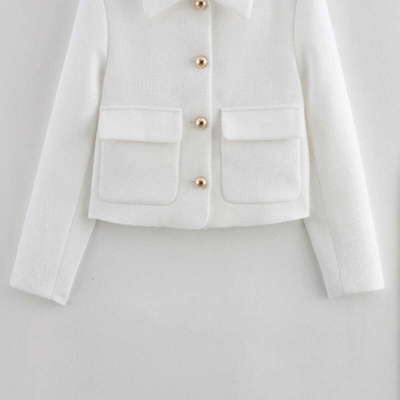DHEssentials 2025 Spring New Flip Pocket Decorated Lapel White Chanel Style Jacket w050924091
