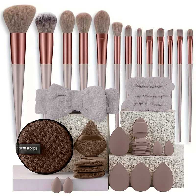 Makeup Brushes Set … - image