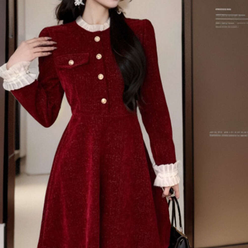 DHEssentials New Year Red Little Fragrance Style Dress for Women, Autumn and Winter Petite Party Dress, Light Luxury High-End Feel