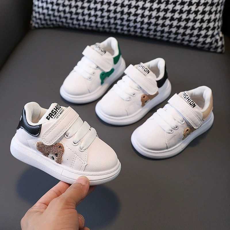 Fashion Cartoon Bear Baby Girls Boys Shoes SoftSole Outdoor Kids Shoes Comfortable Casual Children Leisure Sneakers Toddlers Y250912