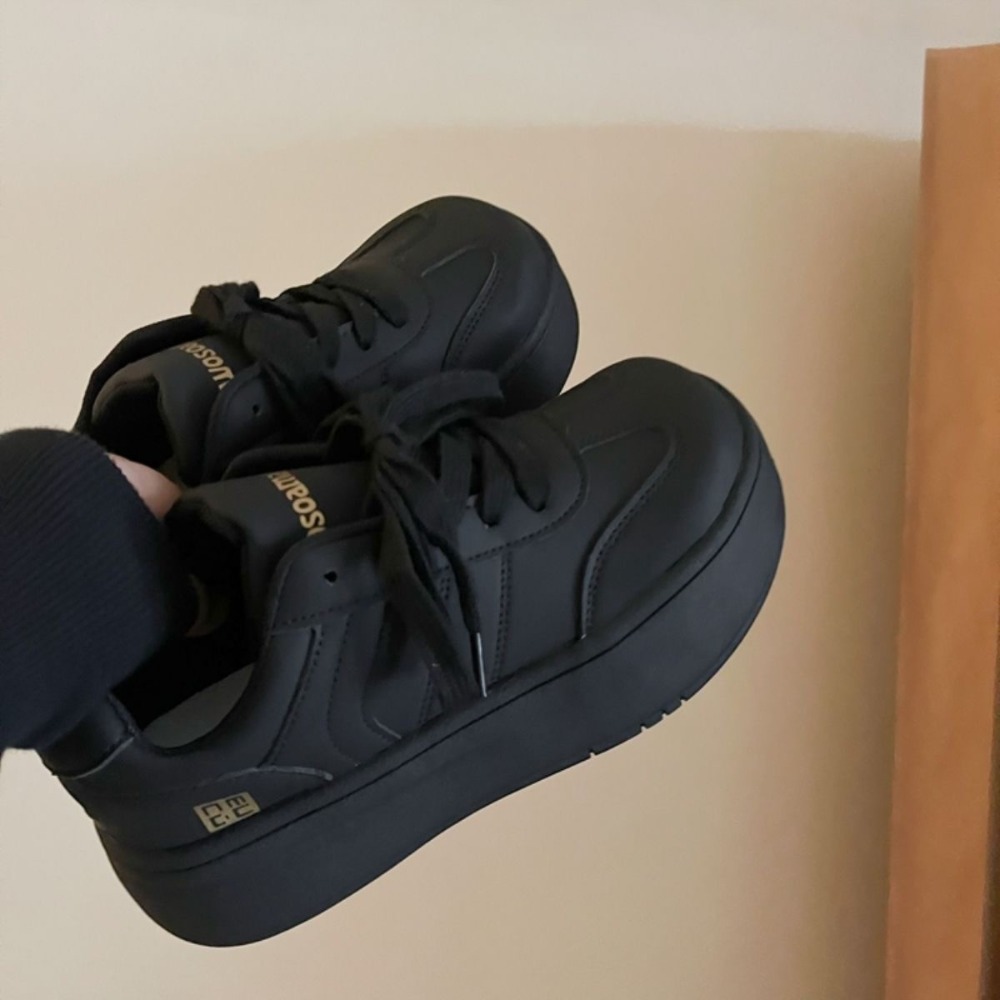 Women Casual Sneakers Spring Fashion Women High Quality Flats Vulcanized Shoes Ladies Platform Walking Shoes Black Rubber Outsole Breathable Zapatilla