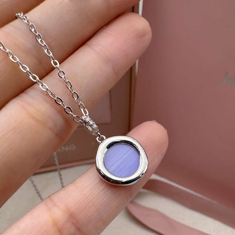 New HEFANG Blue Agate Seal Necklace Fashionable Light Versatile Round Disc Collarbone Chain Gift for Female Best Friend