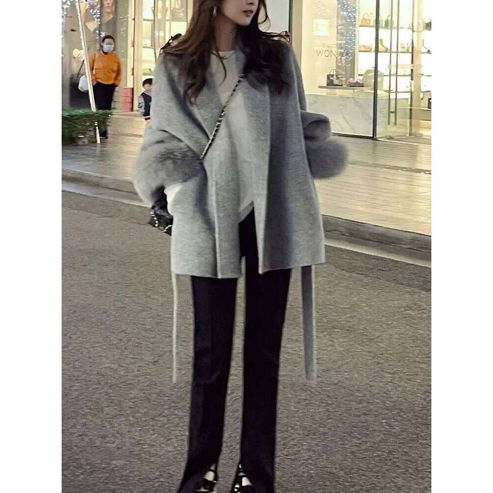 Dresses BZVW High End Wool Strapping Coat Women's Removable Cuffs Fox Fur Temperament Double-Sided Cashmere Short Jacket