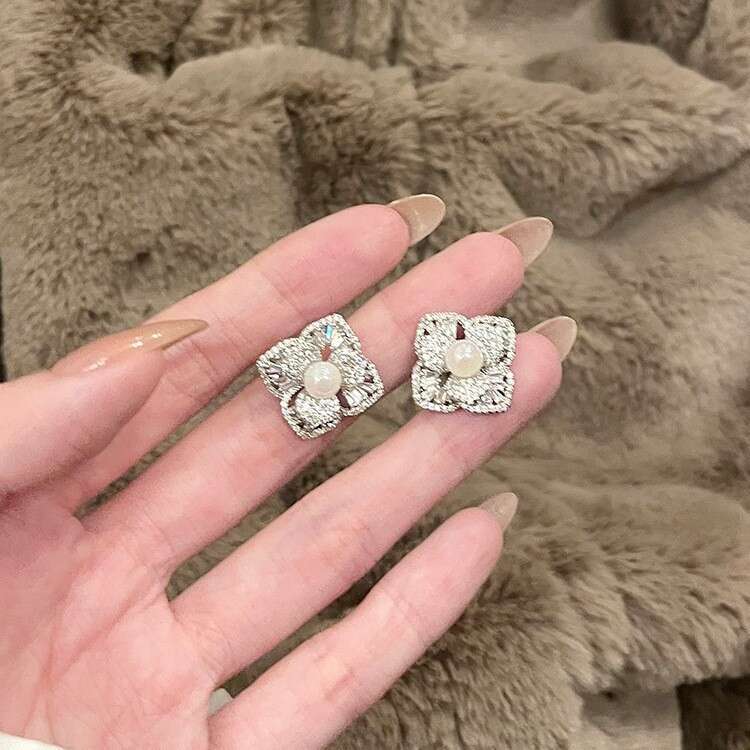 FRIDAY JEWELRY Pearl French Style Light Elegant Flower Earrings Studs Sier Needle