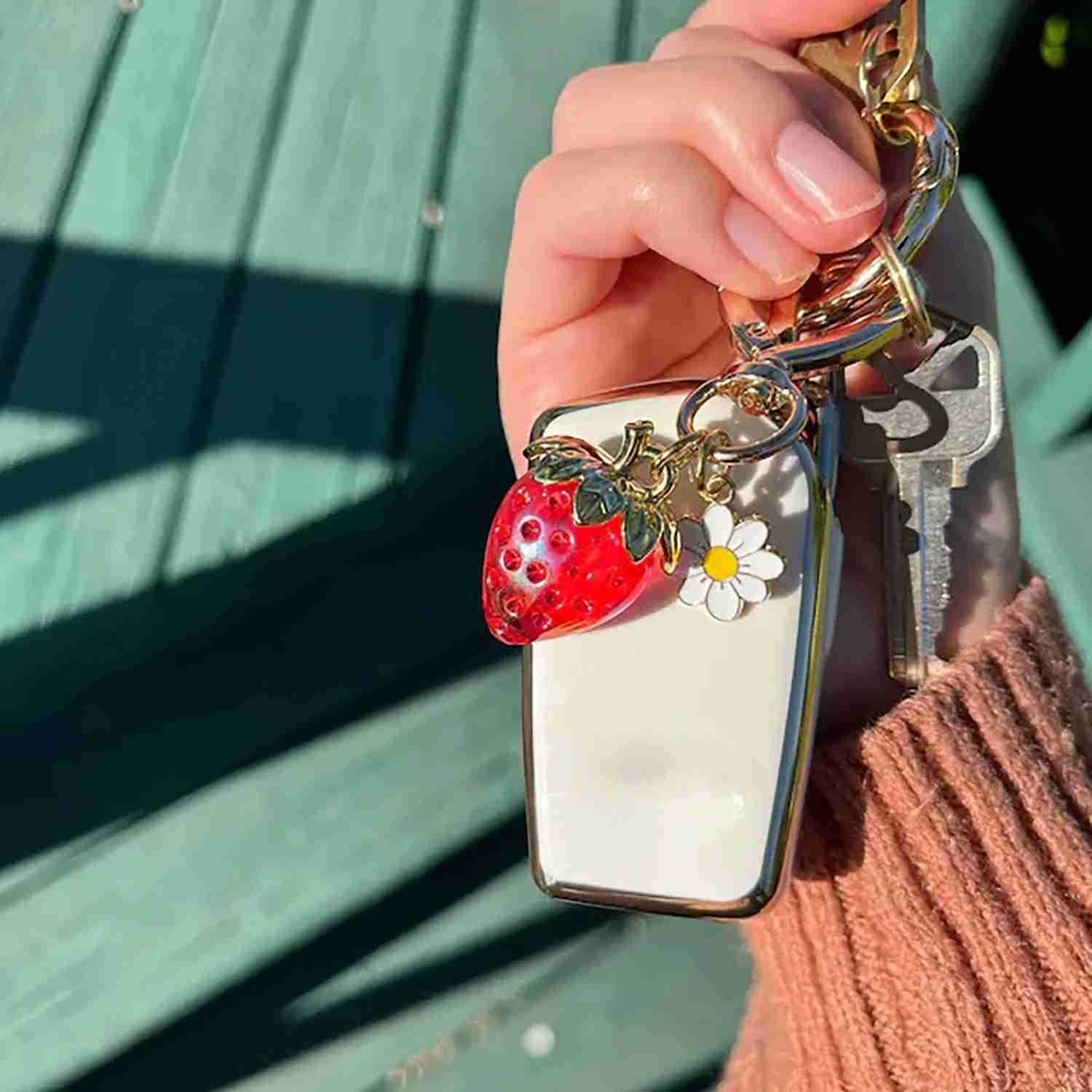 Cute Strawberry KeychainBag CharmsKawaii Heart Flower Key chains Accessories Decor for Girls Purse Gifts M250912