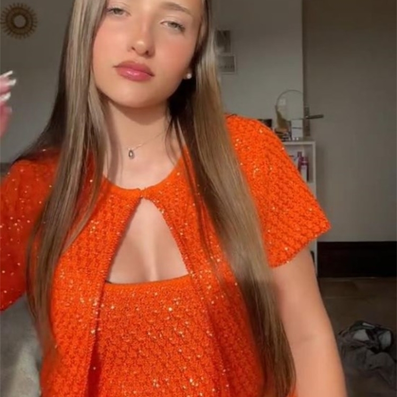 Orange Bright Silk Knitted Vest Cardigans Women Sleeveless U Neck Cropped Tank One Button Short Sleeve Cardigans Lady Sets 250911