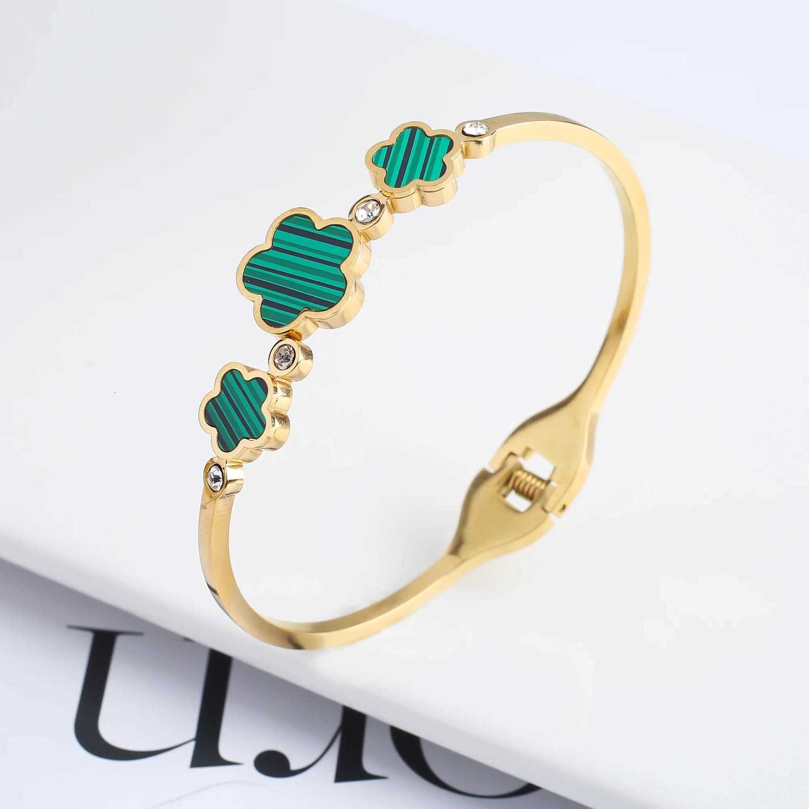 High Quality Hot Selling Plum Bloss Plant Five Flower Adjustable Bracelet Accories For Wens Luxury Jewelry S250912