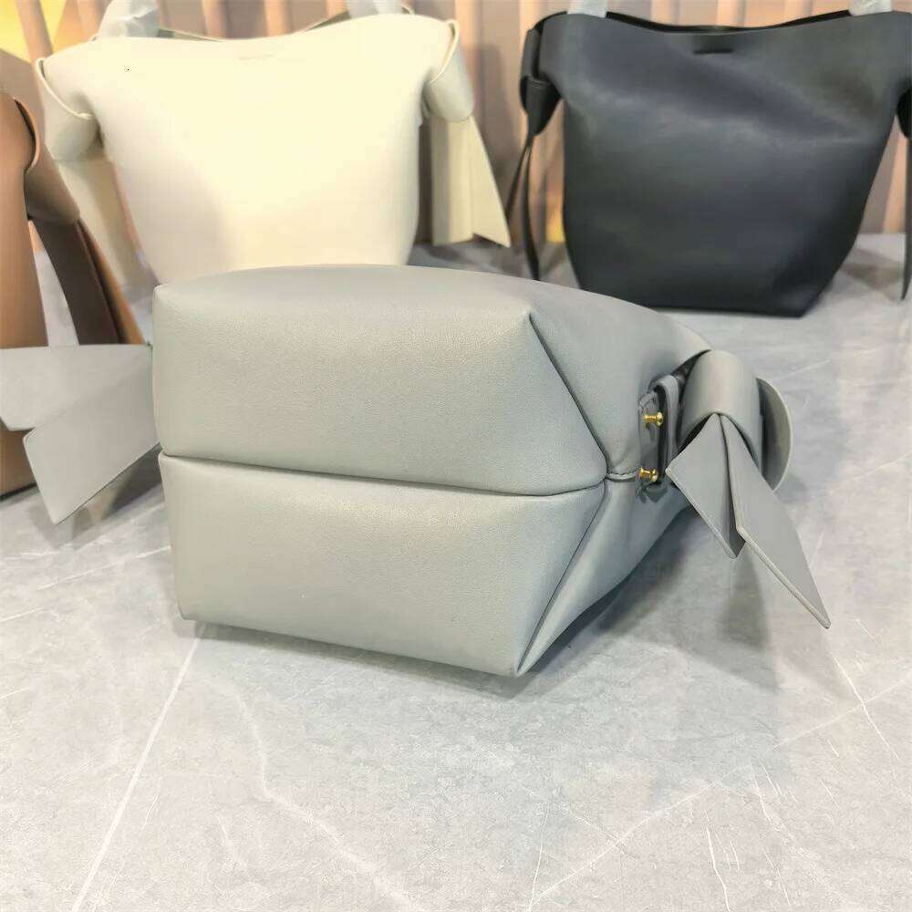 Swedish Niche Women's Genuine Leather Simple Bow Handbag Bucket Shoulder Crossbody Bag