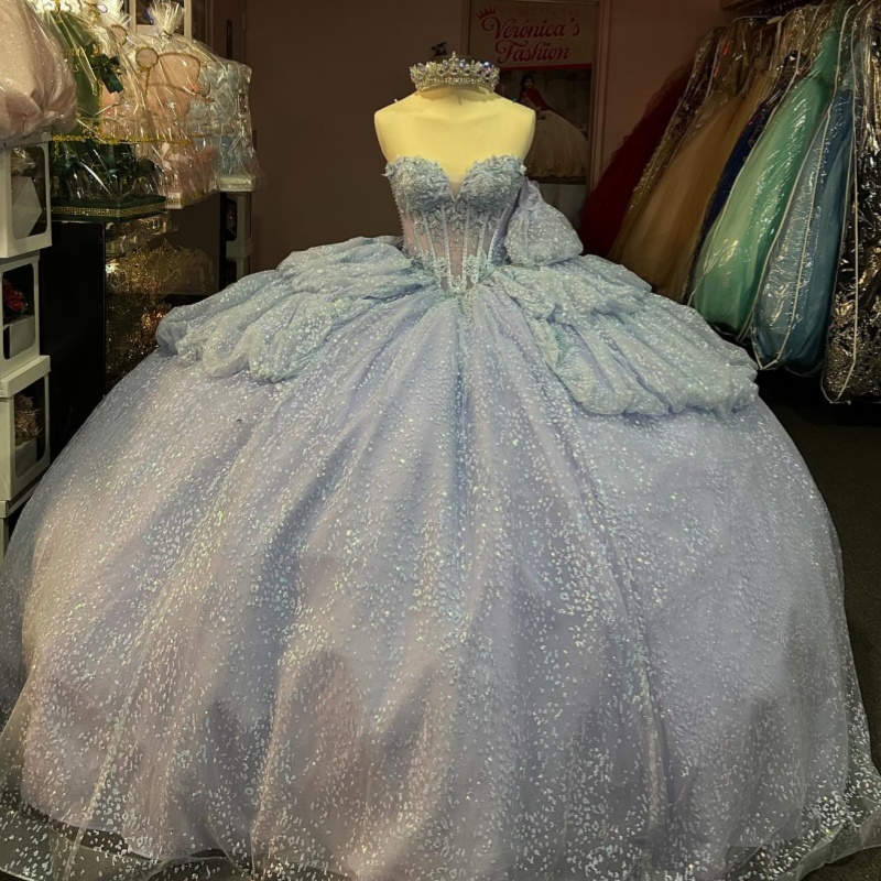 Light Blue Shiny Ball Gown Quinceanera Dresses Off The Shoulder Beading Crystal Tiered Tull Party Birthday Sweet 16 Dress Vestidos 15 De Anos