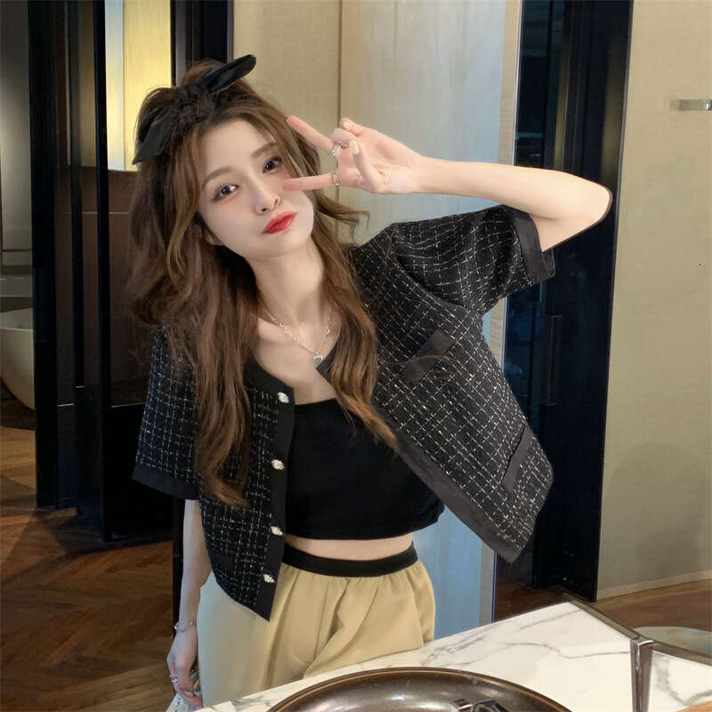 DHEssentials 2025 Summer New Design Sense Niche Chic Plaid Top Women Trendy Little Chanel Style Elegant Black Short Jacket