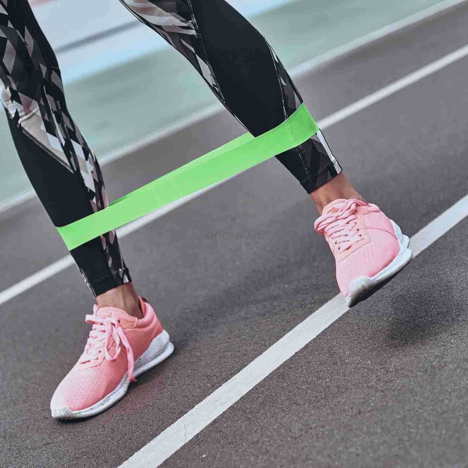 Sport Resistance Bands Set Exercise Workout Bands Loops Set for Women Men Booty Leg 3X Resistance Levels Light Medium Heavy W250912