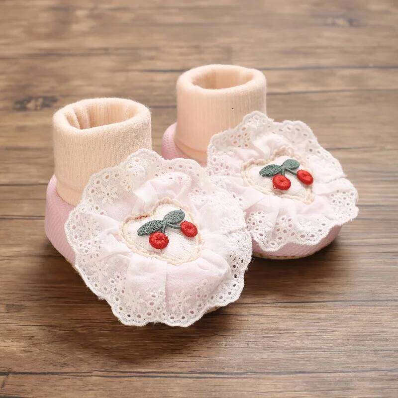 "Newborn Girl Bow Socks - Spring/Autumn Cotton Walkers 0-18M | Soft Sole Baby Footies"