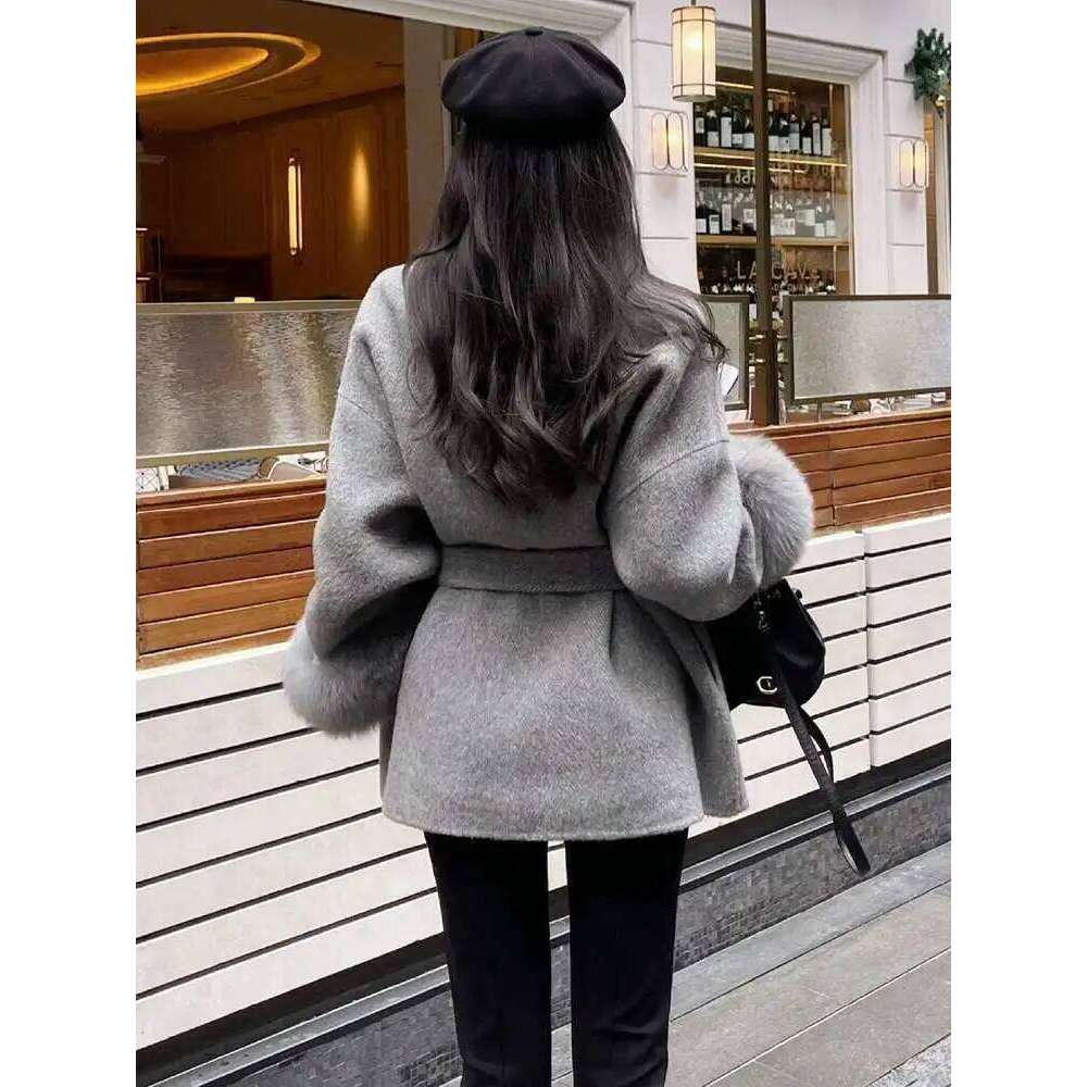 Dresses BZVW High End Wool Strapping Coat Women's Removable Cuffs Fox Fur Temperament Double-Sided Cashmere Short Jacket