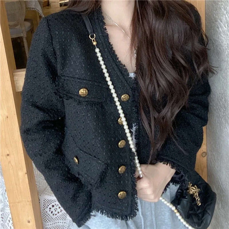 DHEssentials 2024 High-End Chanel-Style Women's Jacket Autumn New Short Loose V-Neck Tassel Black Long Sleeve Top