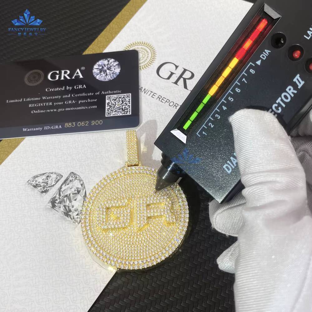 Custom Vvs Moissanite Round Diamonds Pendant Men Custom Iced Out Jewelry Letter Initial Hip Hop Cuban Chian Pendant